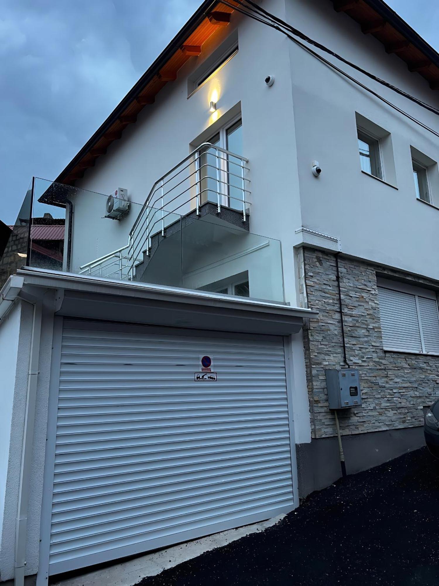 No1 Lux Apartment In Heart Of 塞拉耶佛 外观 照片